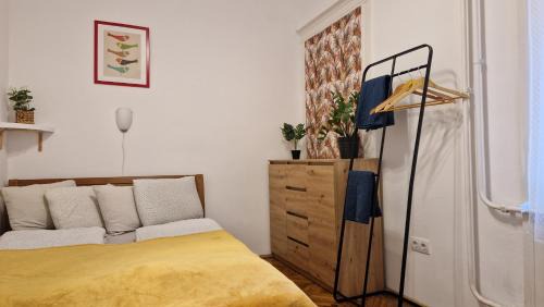 Double Room with Shared Bathroom