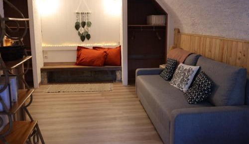 Studio Apartment
