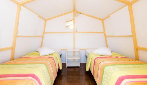 Cabin (2 Adults)