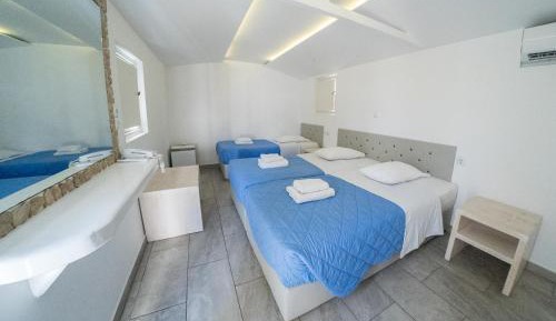Bungalow (3 Adults)
