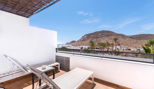 Triple Room with Sea View