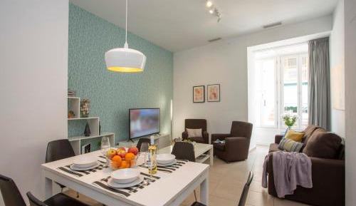 Three-Bedroom Apartment (8 Adults)