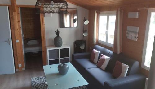 Chalet (6 Adults)