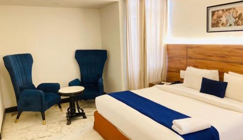Superior King Room