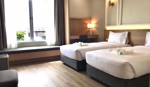 Deluxe Twin Room