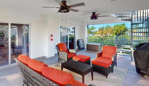 Two Bedroom Apartment 