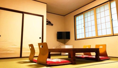 Japanese-Style Room