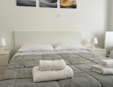 Triple Room with City View