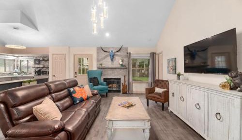 Four-Bedroom Holiday Home