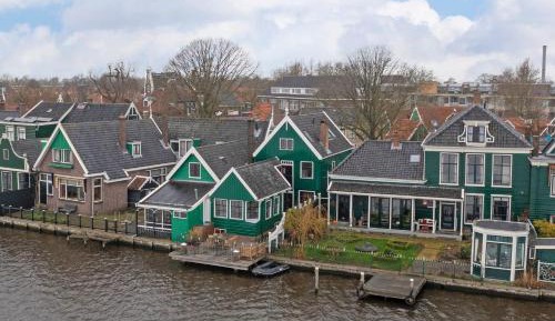 Three-Bedroom Townhouse