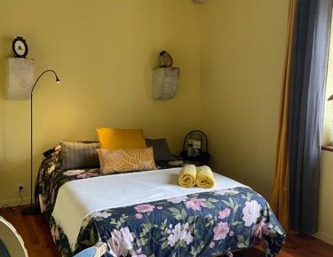 Quadruple Room with Shared Bathroom