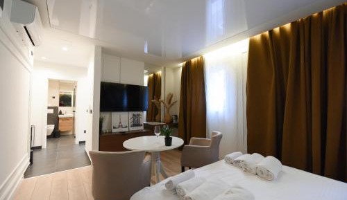 Presidential Suite