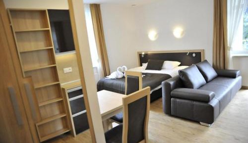 Studio Apartment