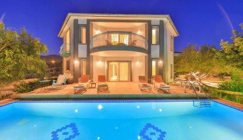 Villa with Private Pool