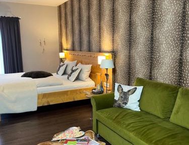 One-Bedroom Suite