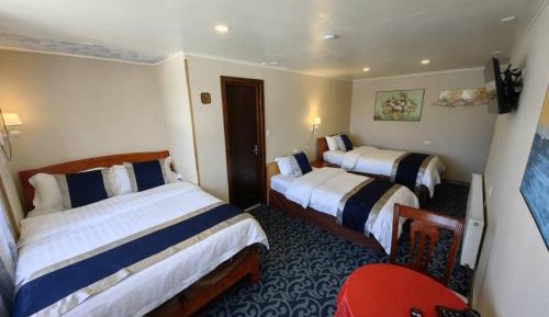 Comfort Quadruple Room