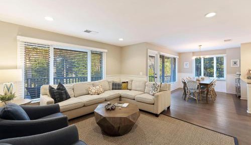 Four-Bedroom Apartment
