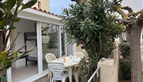 Apartment (4 Adults)