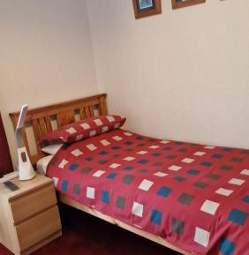 Single Room with External Private  Bathroom