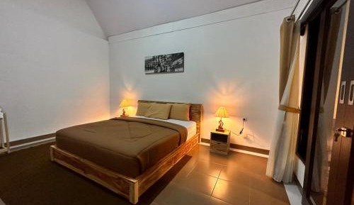 King Room with Mountain View
