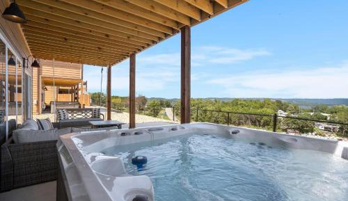 Four-Bedroom Holiday Home