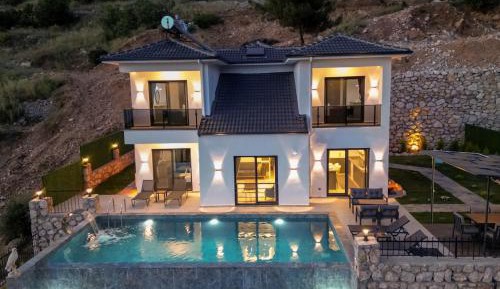 Three-Bedroom Villa