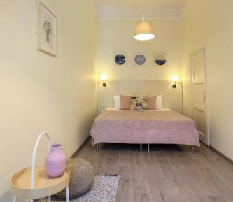 Standard Double Room with Shared Bathroom