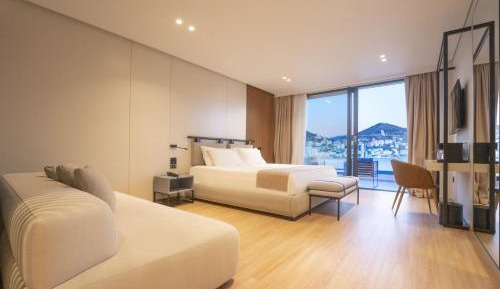 Junior Suite with Sea View