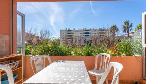Superior One-Bedroom Apartment
