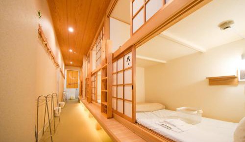 Japanese-Style Room