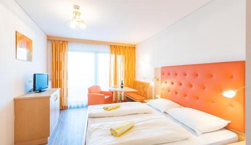 Large Double Room