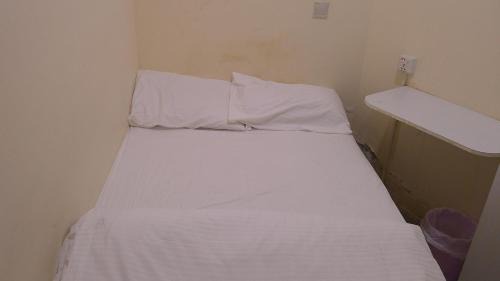 Double or Twin Room with Shared Bathroom