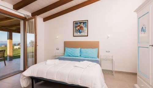 Deluxe Double Room with Sea View