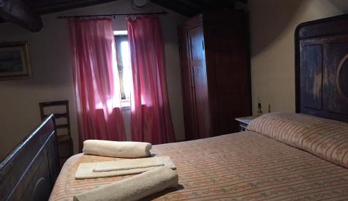 One-Bedroom Apartment with Pool View