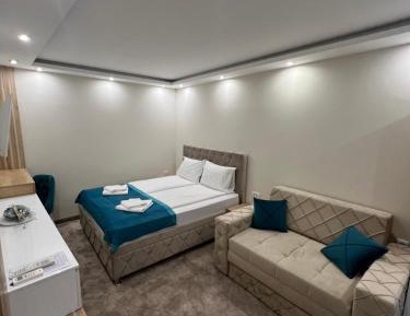 Triple Room with Balcony