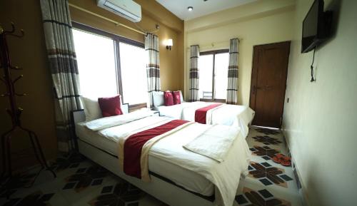 Double or Twin Room with Balcony