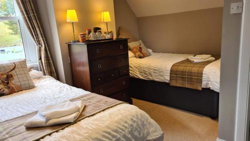 Twin Room with Private Bathroom