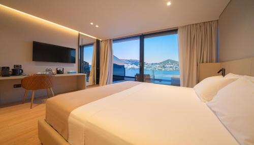 Deluxe Double Room with Sea View