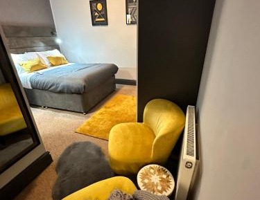 Large Double Room