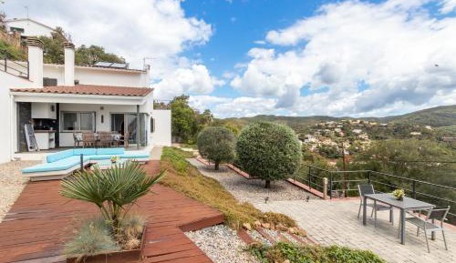 Villa with Sea View