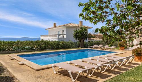 Villa with Sea View