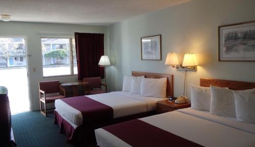 Queen Room
