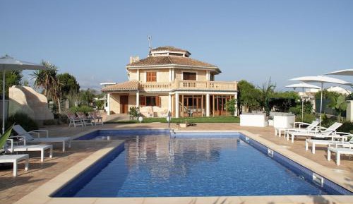 Villa
