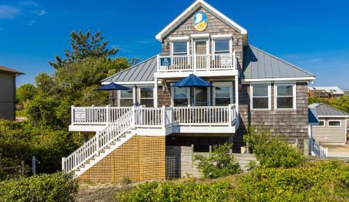 seven bedroom holiday home 