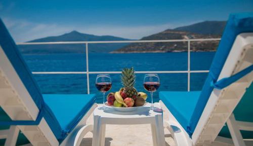 Villa - Beach Front