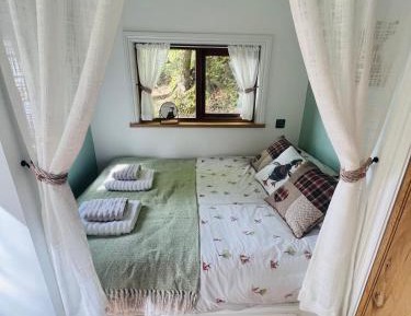 Double Room with Hot Tub