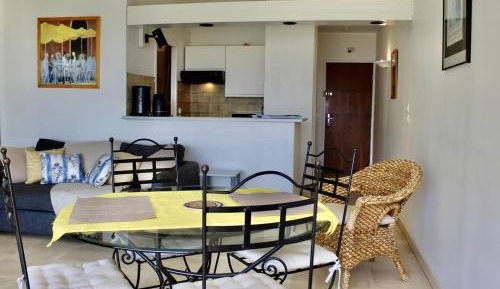 Apartment (4 Adults)
