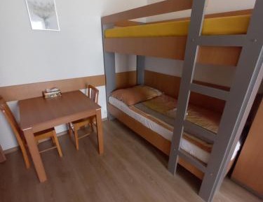 Triple Room with Private Bathroom and Balcony