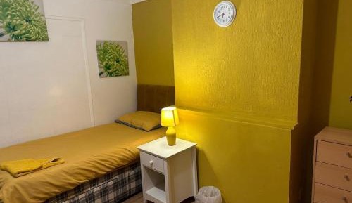 Large Single Room