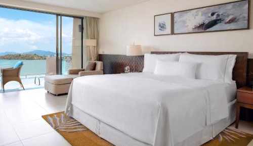 Oceanfront View, 1 Bedroom Suite, 1 King, Pool Acess